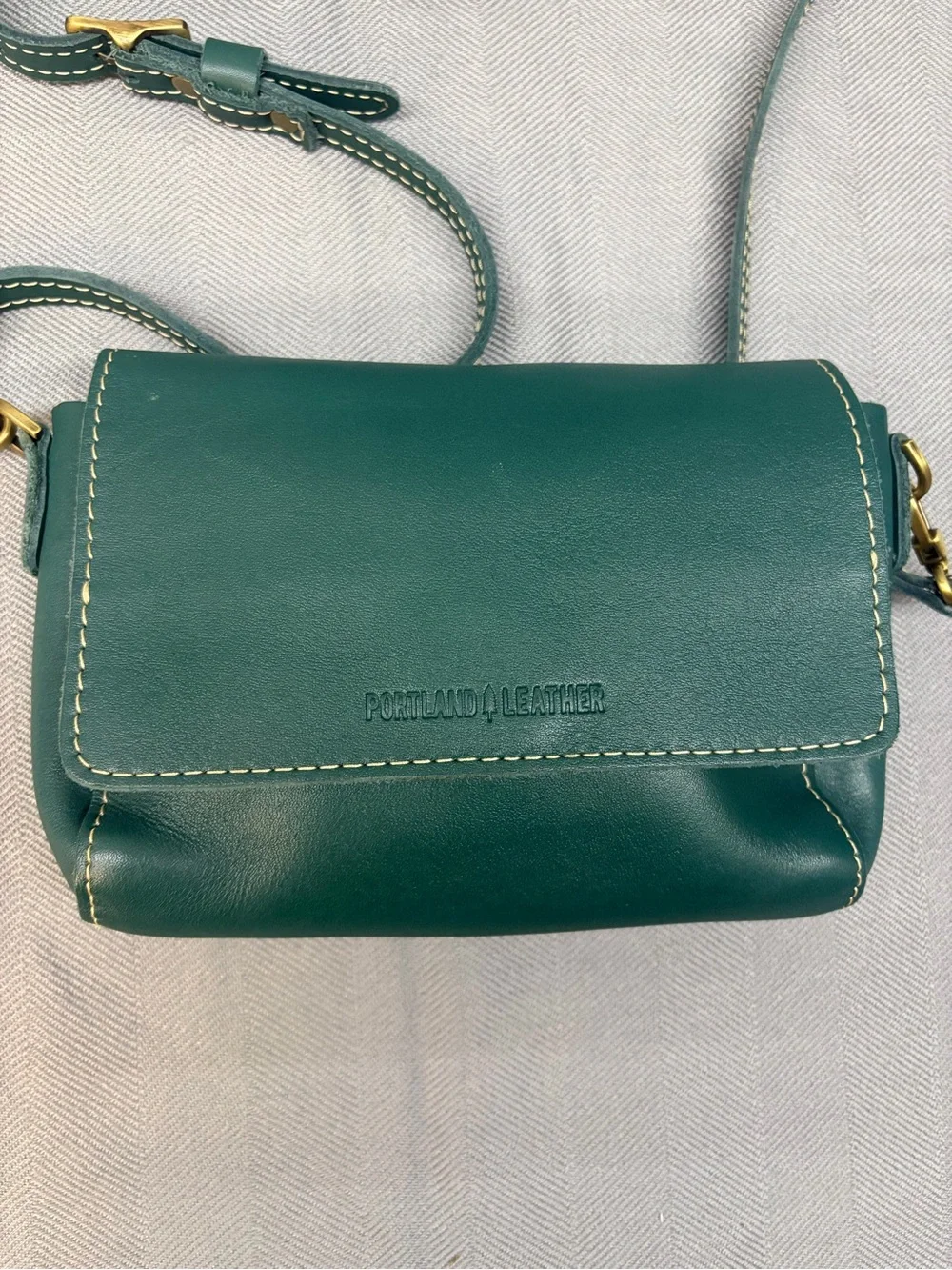 Portland leather Metro, mini Crossbody sea glass, green leather magnetic closure